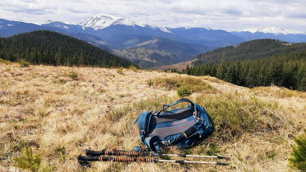 Comment organiser un camping pour une expédition de kayak sur un fleuve glacé?